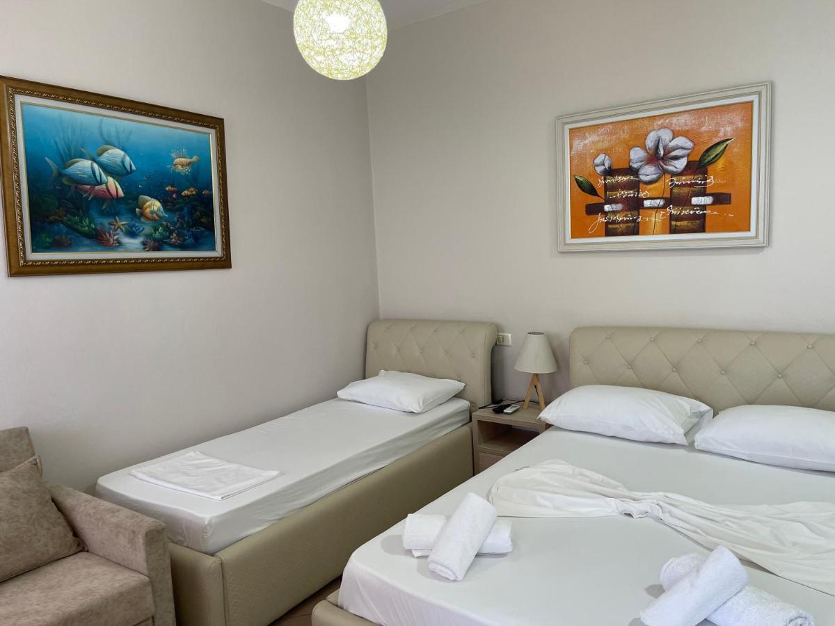 Hotel Veizi Химара Экстерьер фото